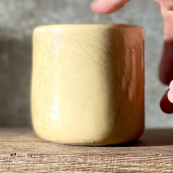 Yellow mug NEŽADINK