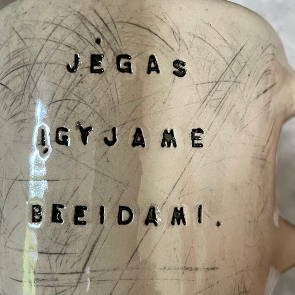 Ceramic mug with quote by Vergil