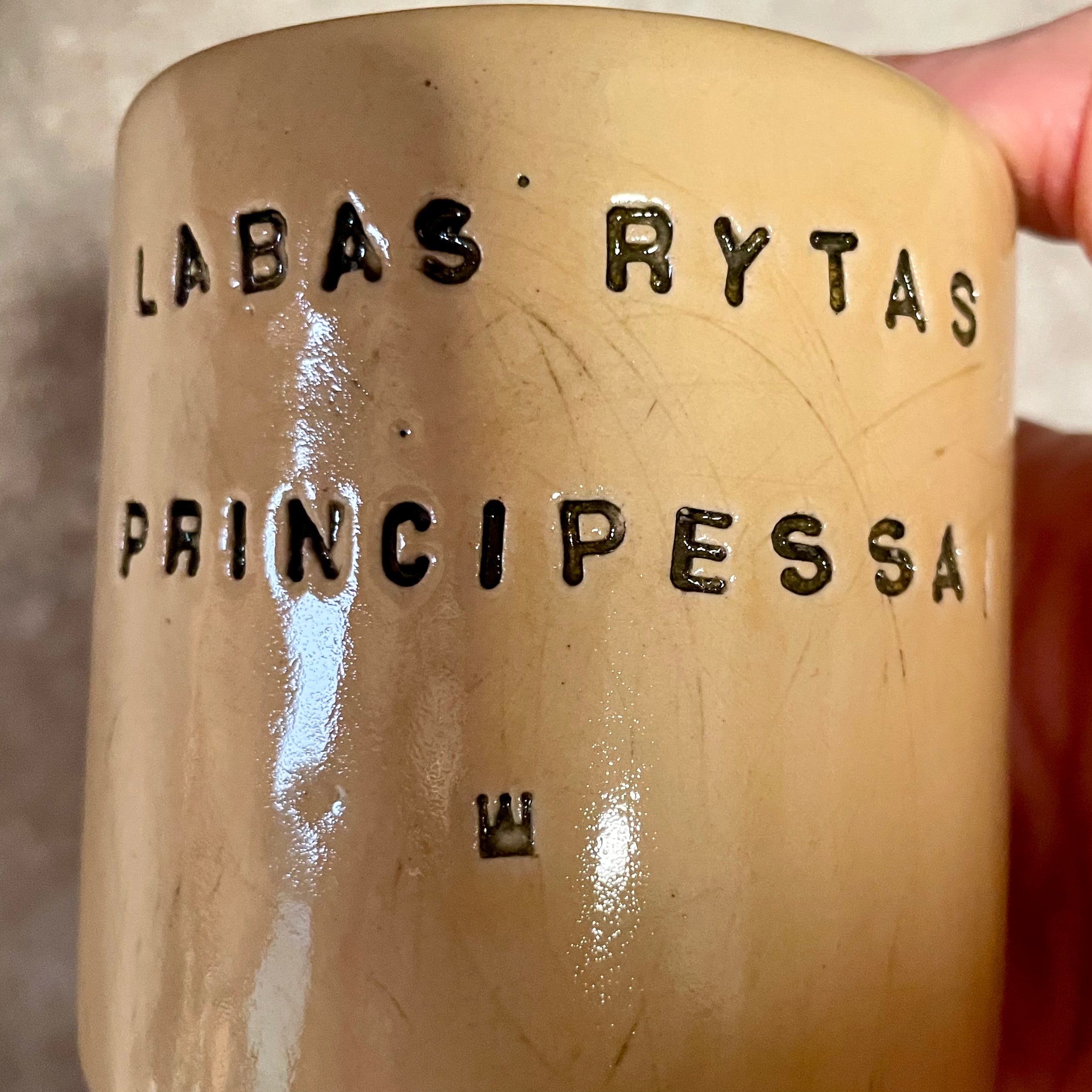 Yellow tumbler mug PRINCIPESSA