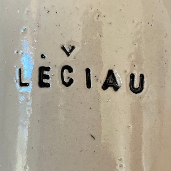 Ceramic mug with word LĖČIAU