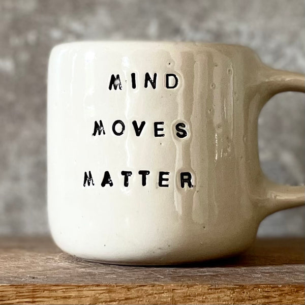 White mug with quote by Vergil