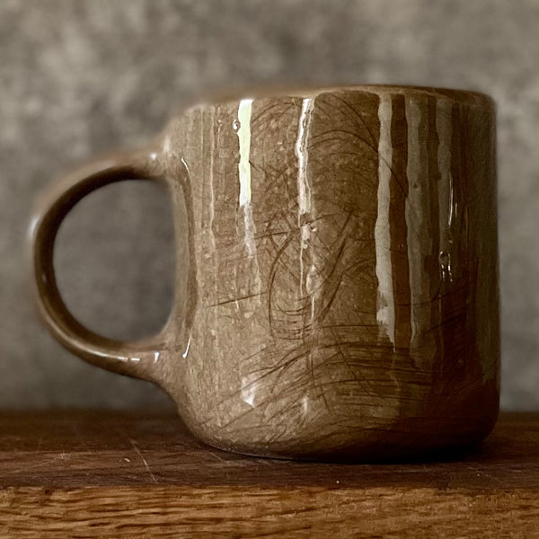 Brown mug with wishes
