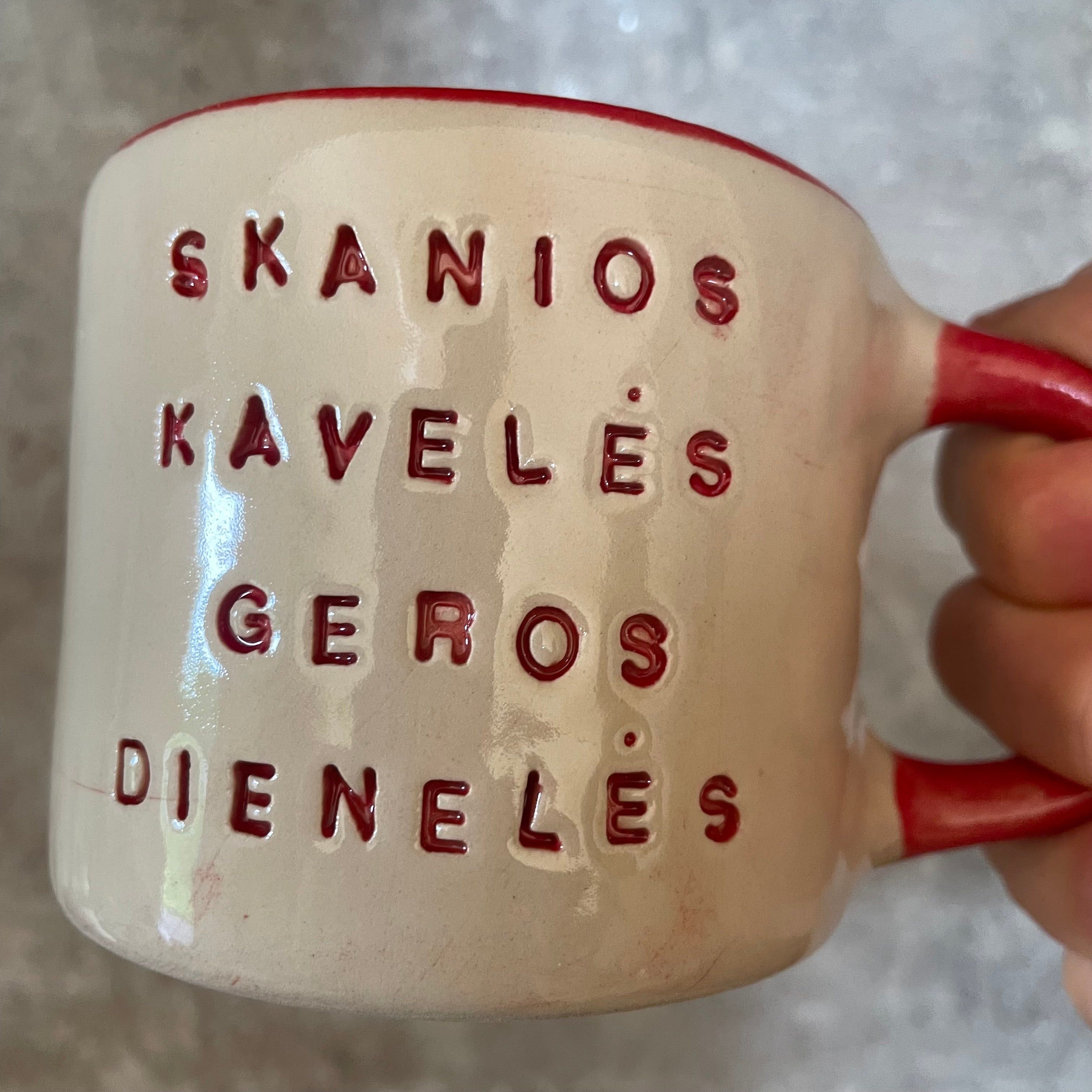 Colored mug SKANIOS KAVELĖS