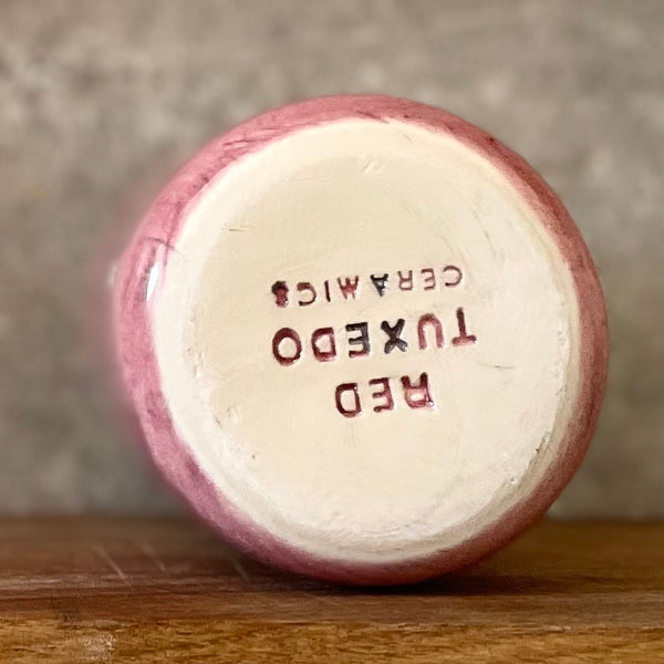 Raspberry pink mug with question