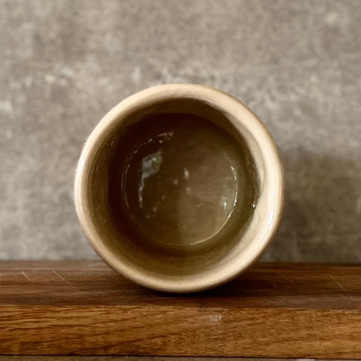 Beige big tumbler mug with saying about work