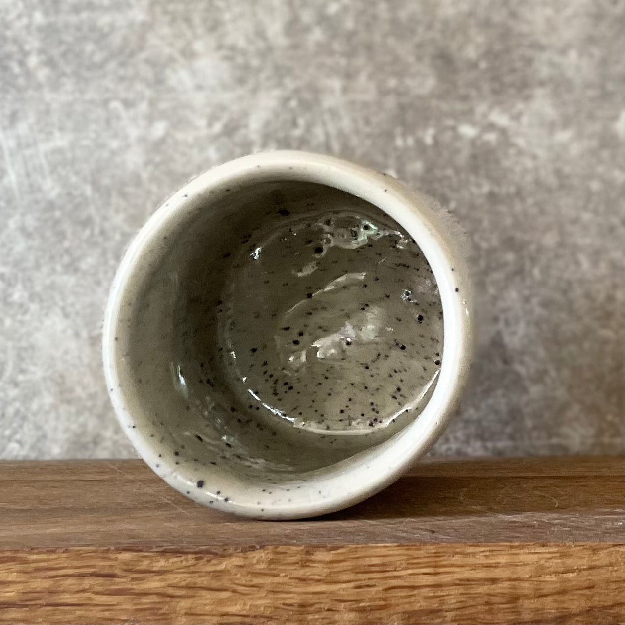 White mug without handle BEGIN