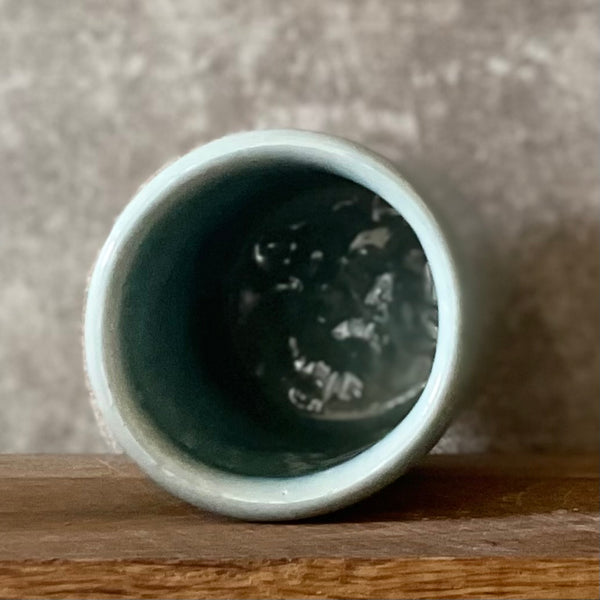 Blue tumbler mug with magic saying