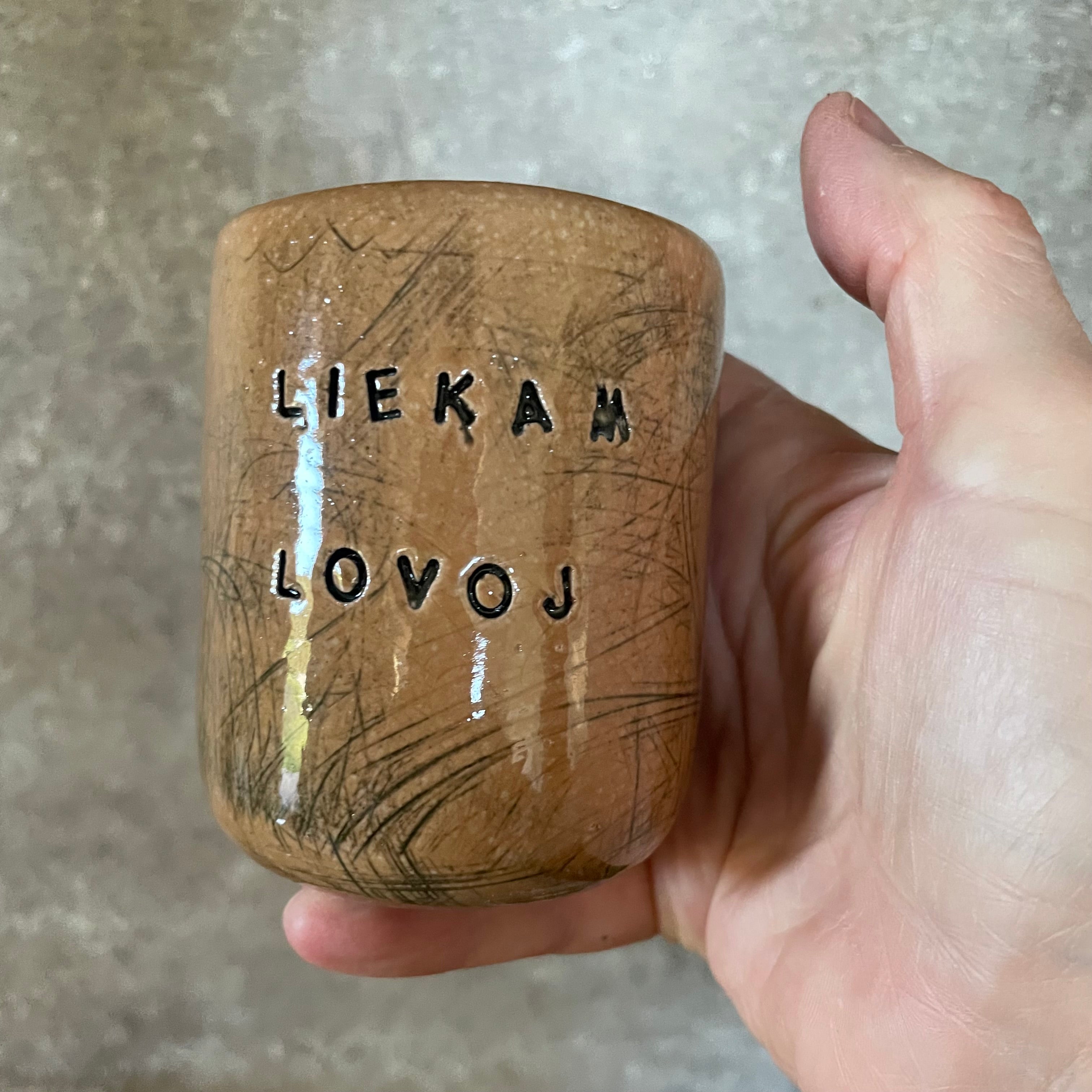 Small mugs without handle