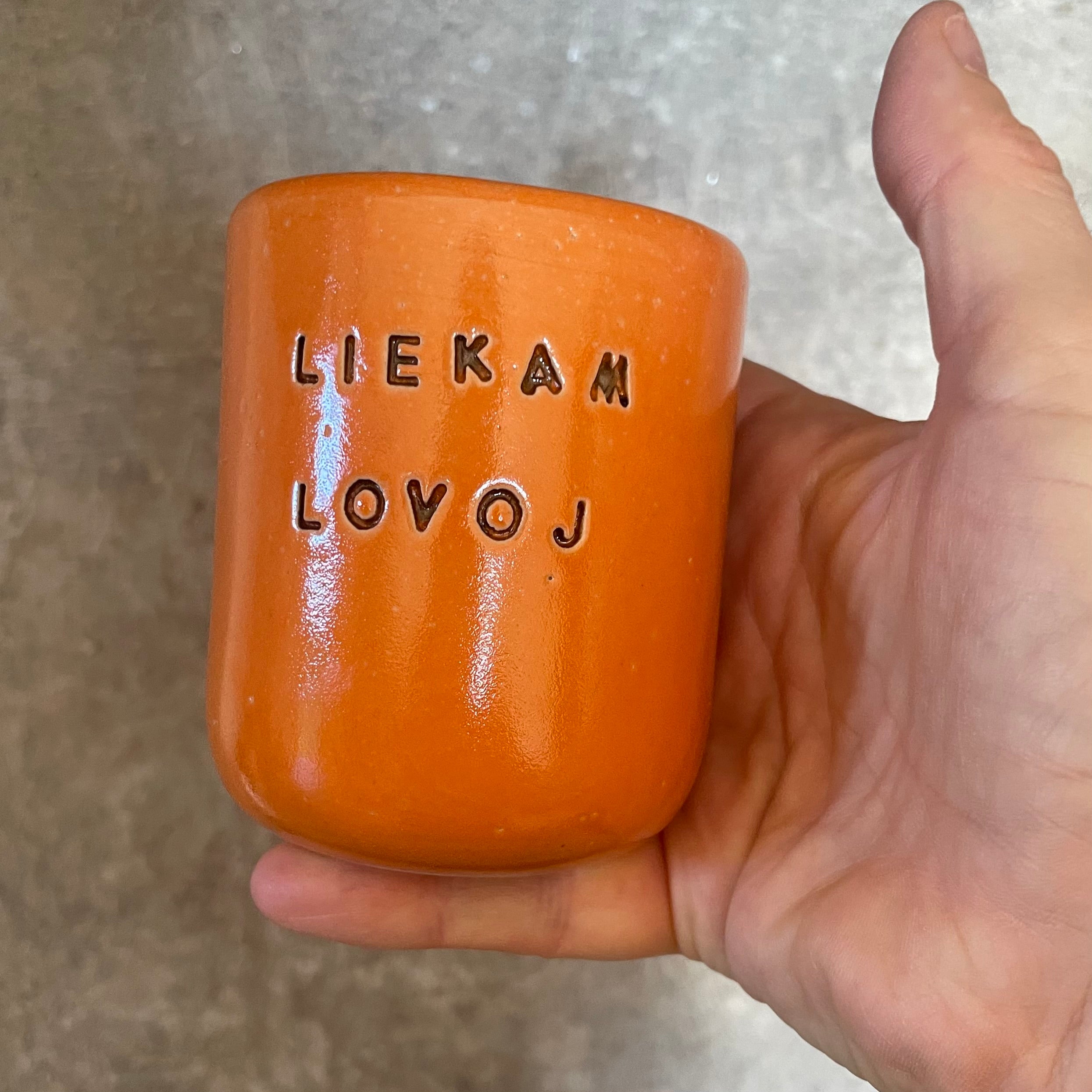 Orange mug LIEKAM LOVOJ 150 ml