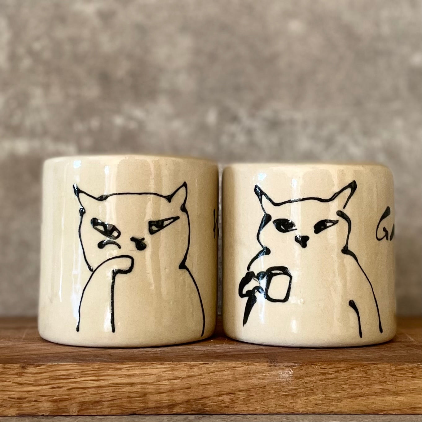 Limited edition beige painted cat mugs set