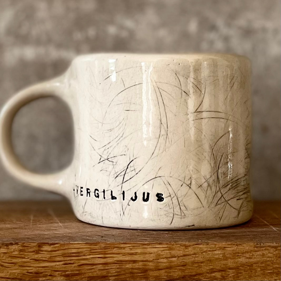 Ceramic mug with quote by Vergil