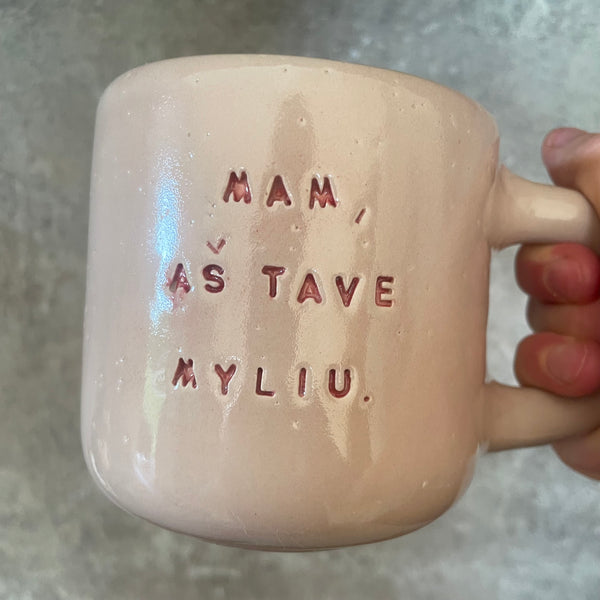 Big pink mug for mom