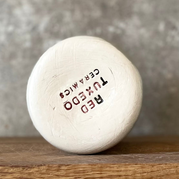 White mug without handle BEGIN