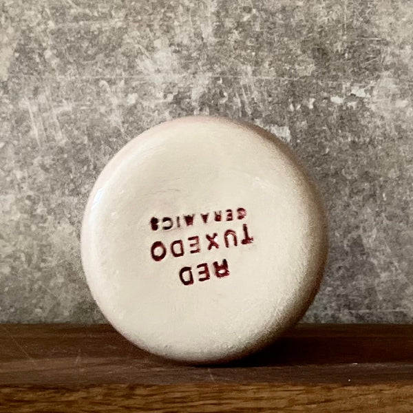 Pale pink ceramic mug "DABAR IR ČIA"