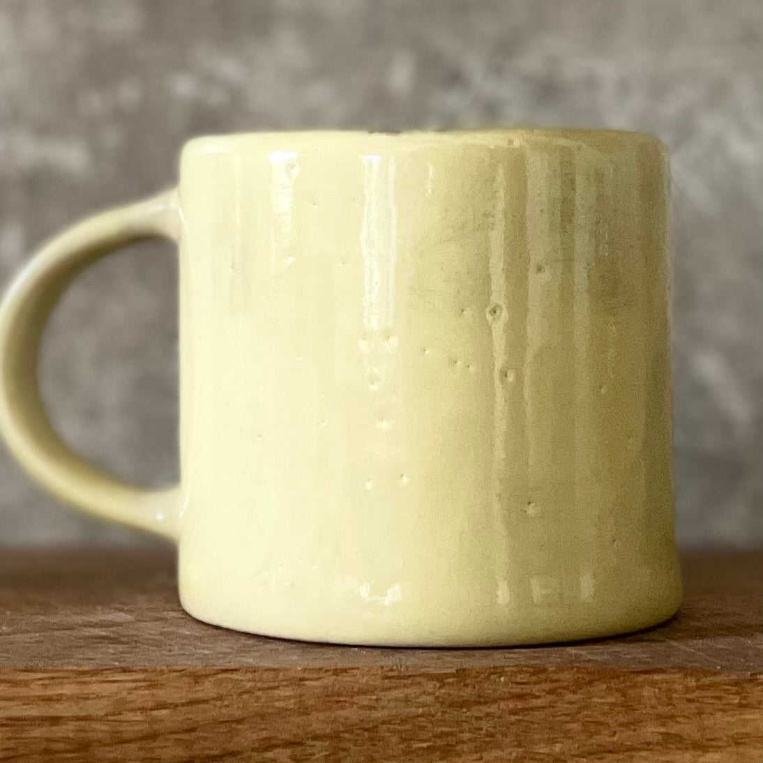 Ceramic mug with words in Lithuanian LABAS RYTAS, SAULYTE