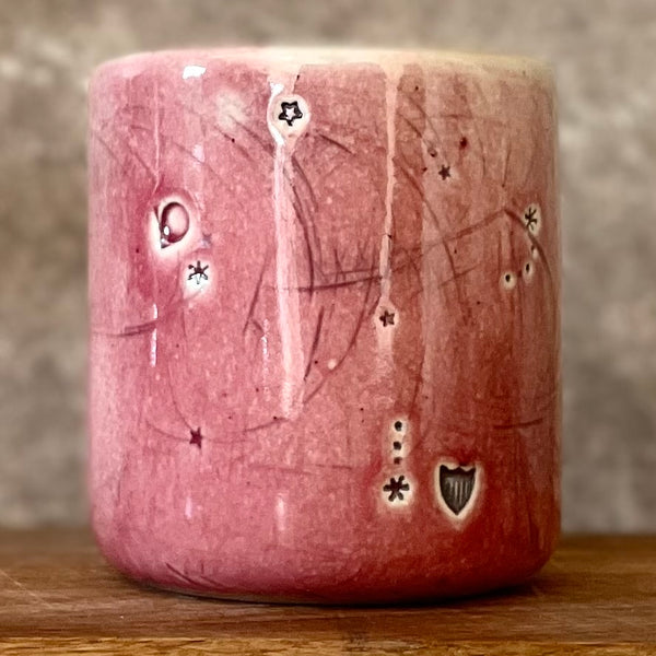 Raspberry pink mug with question
