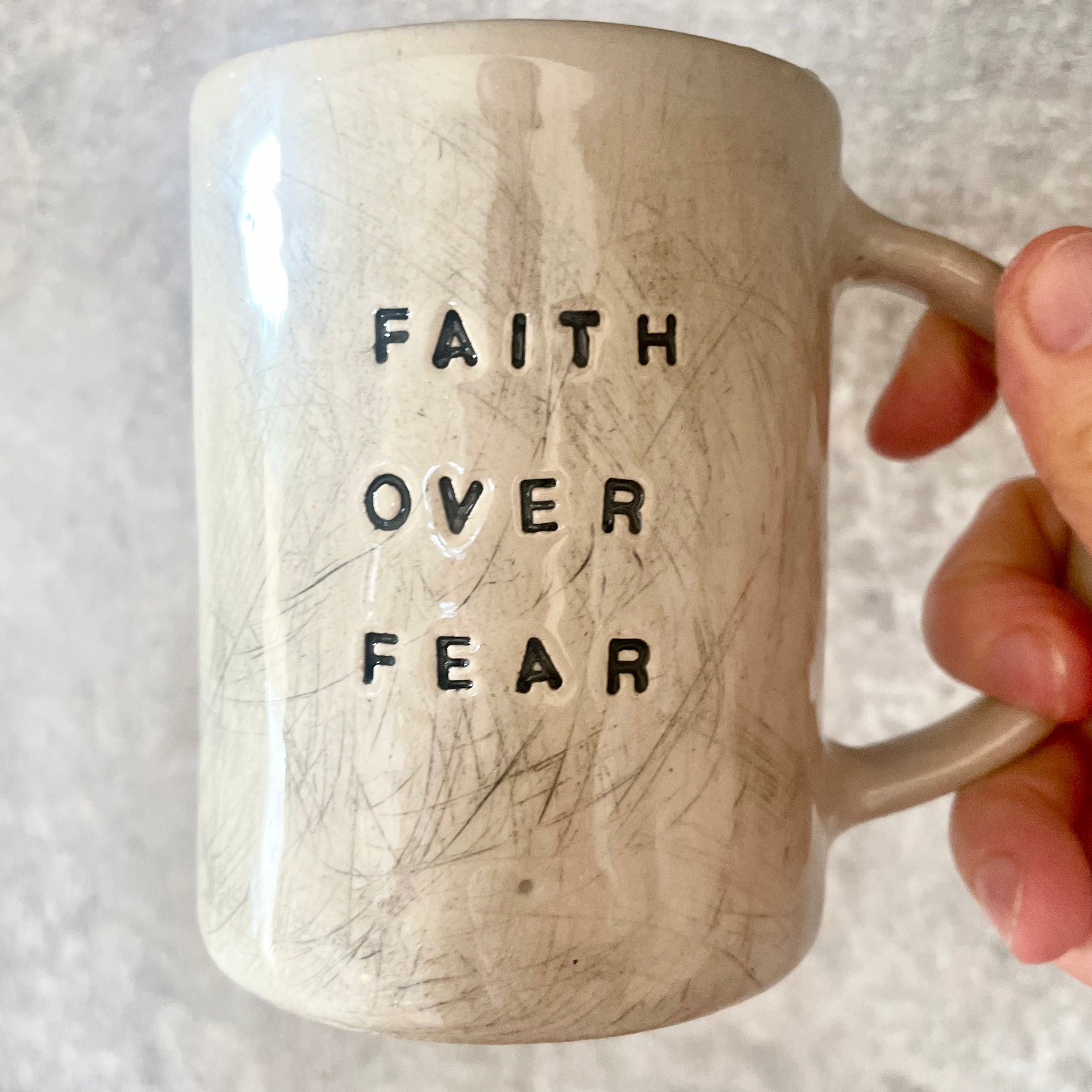Didelis puodelis FAITH OVER FEAR