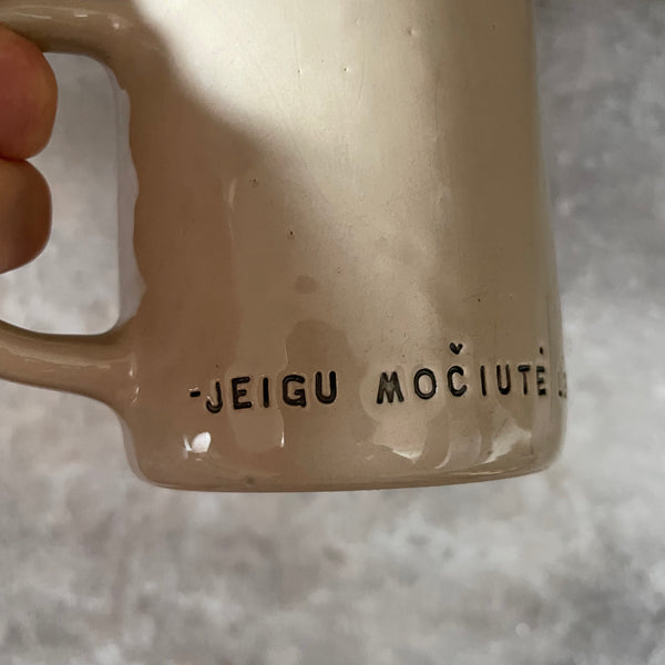 Puodelis dovana seneliui