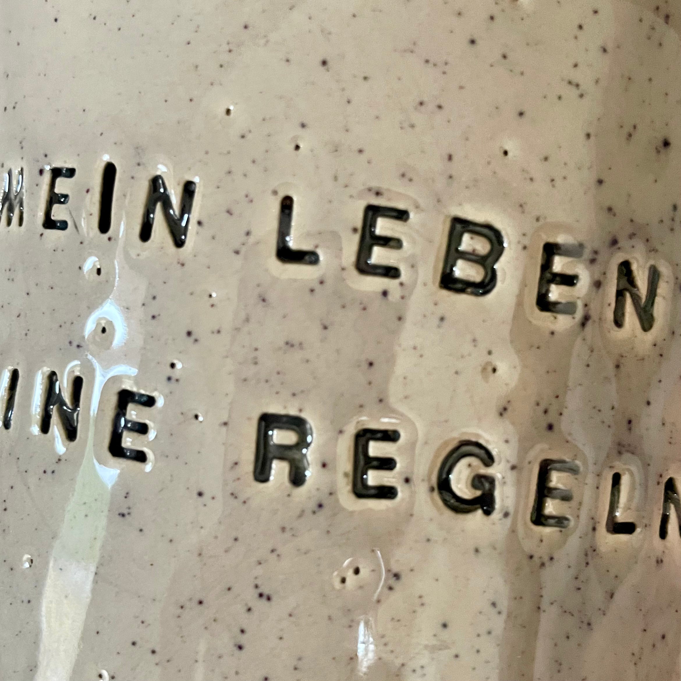 Big mug with words in German