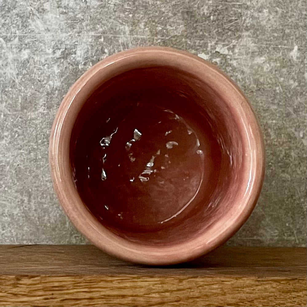 Pink tumbler mug with funny saying in Russian