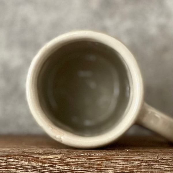 White mug "DABAR & ČIA"