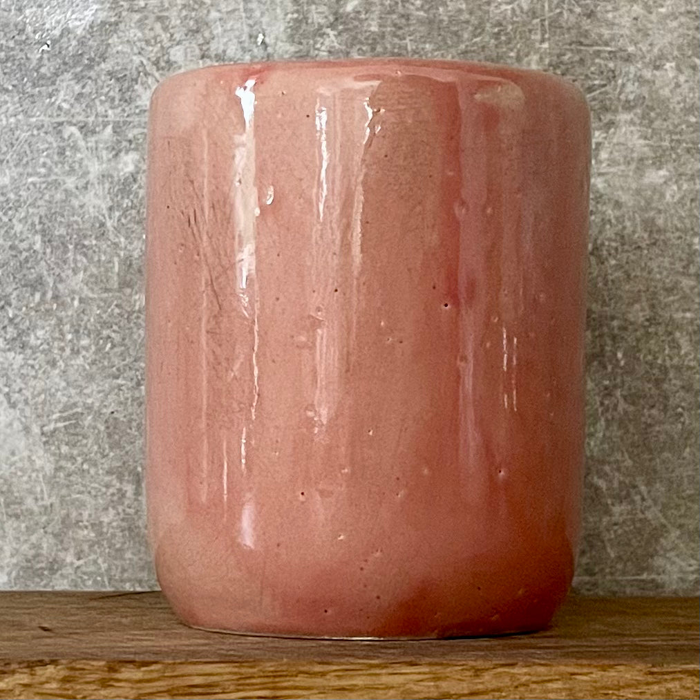 Pink tumbler mug with funny saying in Russian