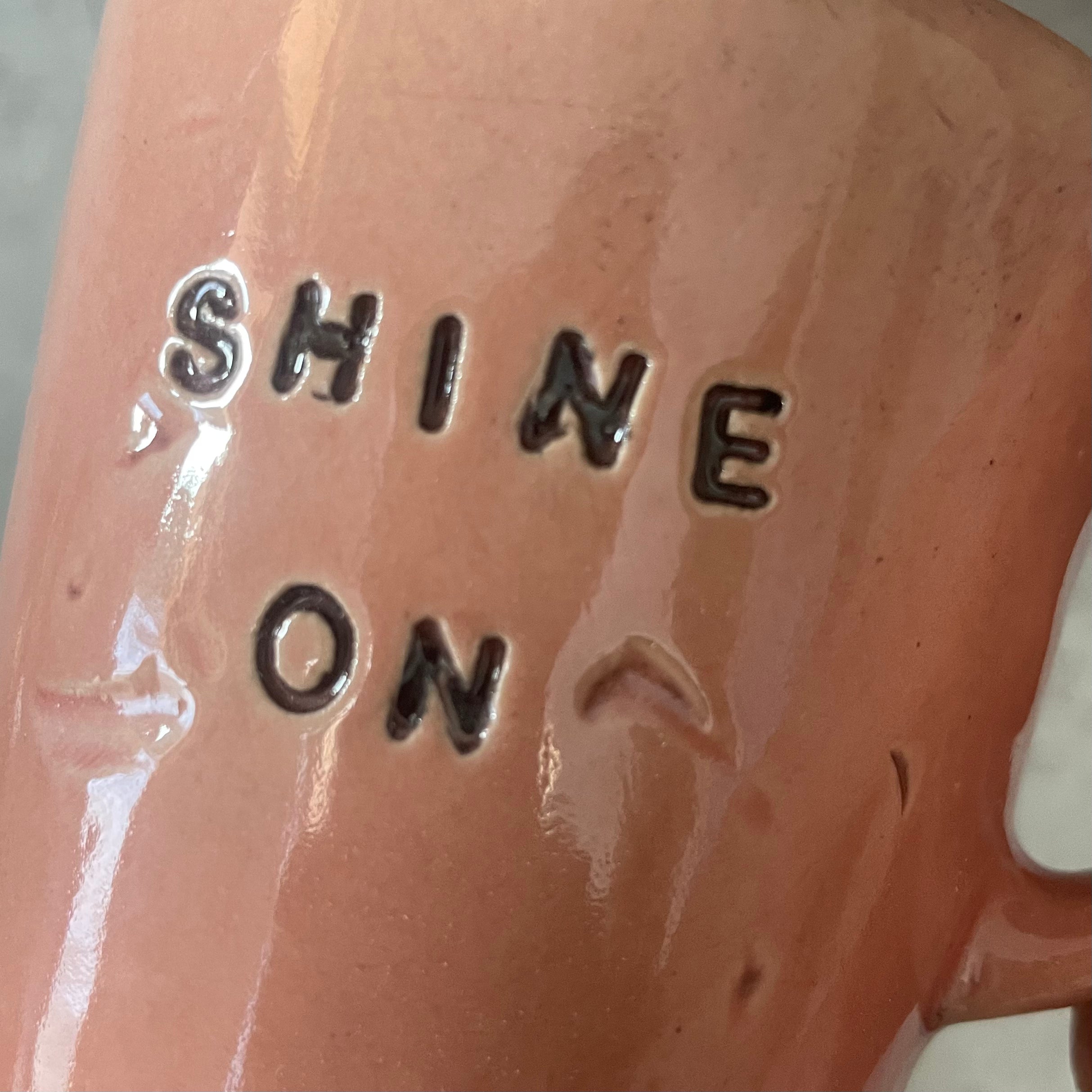 Small pink mug SHINE ON