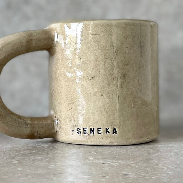 Ceramic mug with quote in Lithuanian