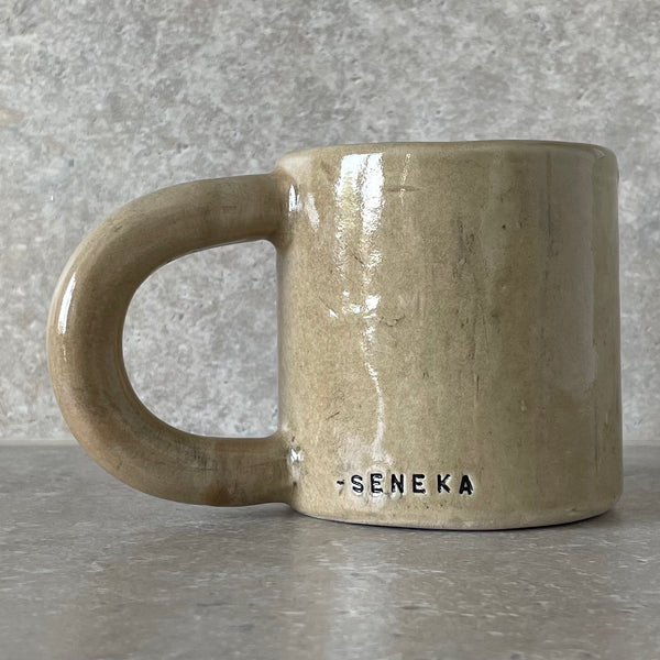 Ceramic mug with quote in Lithuanian
