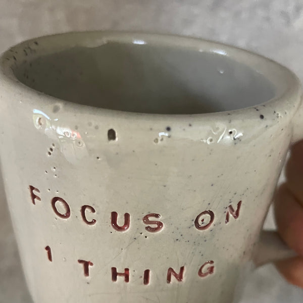 Off-white mug FOCUS
