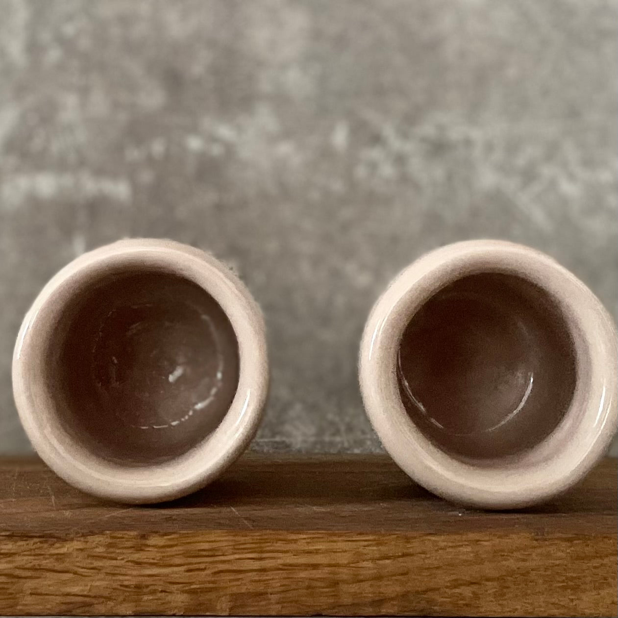 Pink small mugs without handle 