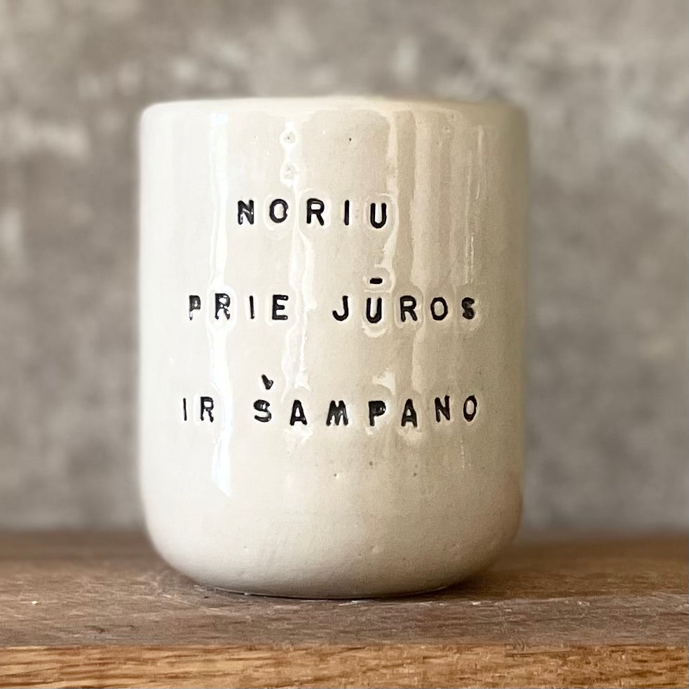 Mažas rausvas puodelis NORIU PRIE JŪROS