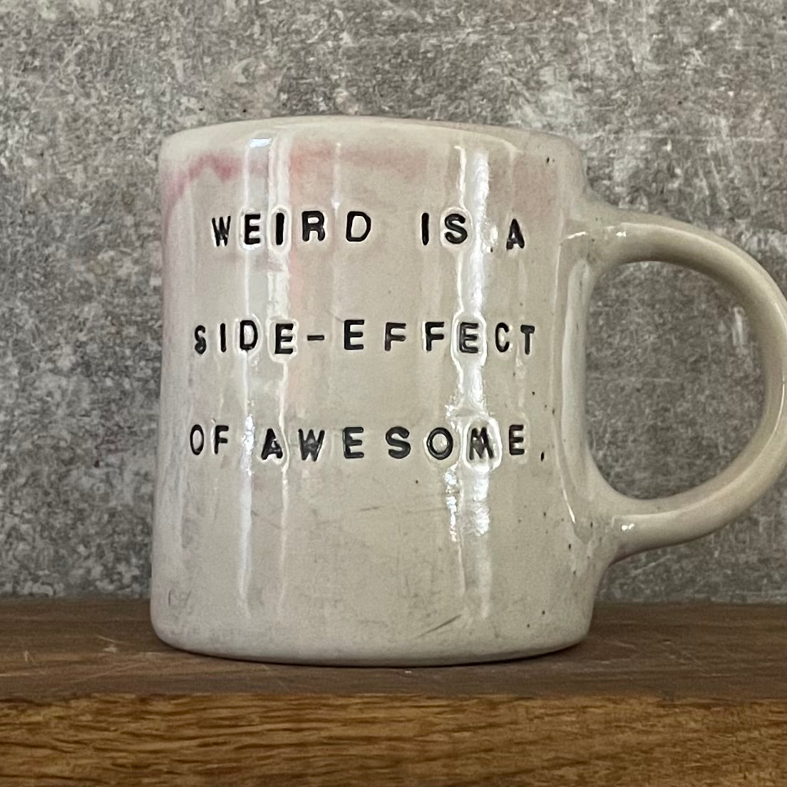 Netolygiai rožinis vienetinis puodelis