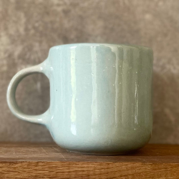 Big blue mug with saying in Lithuanian