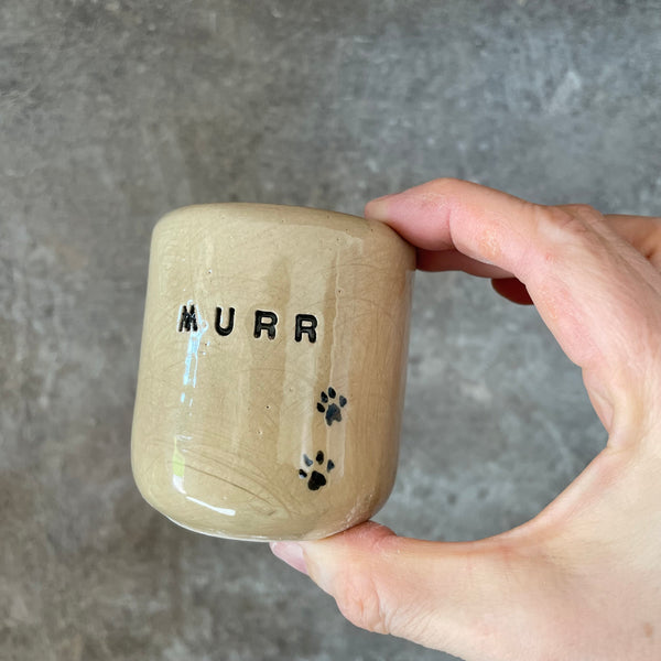 Du maži puodeliai MIAU ir MURR