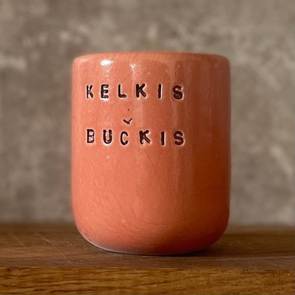 Raudonas puodelis "Kelkis, bučkis" 150 ml