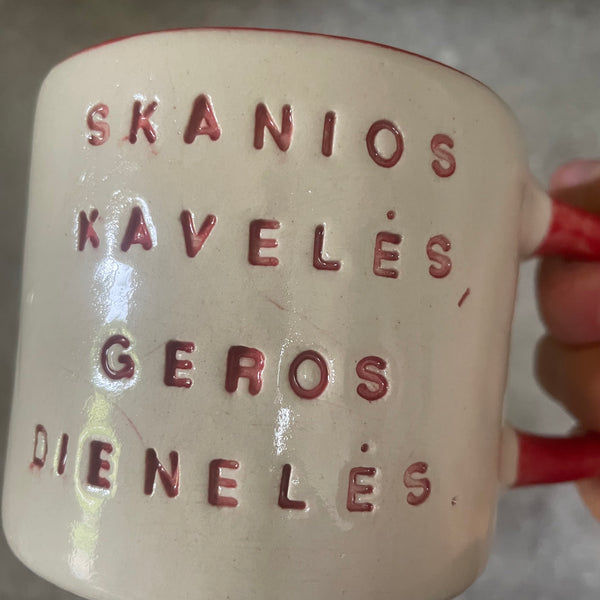 Colored mug SKANIOS KAVELĖS