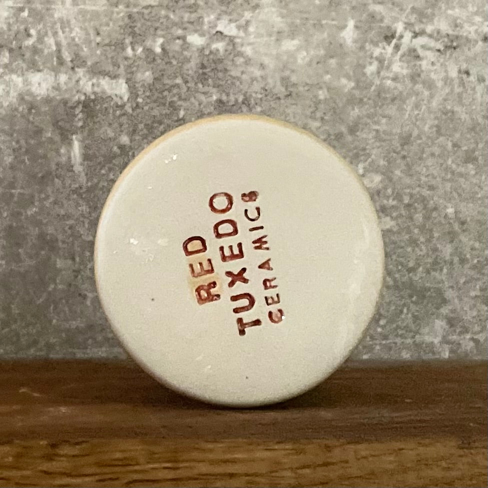 Mažas melsvas puodelis apie vasarą