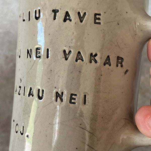 Big speckled mug with love saying