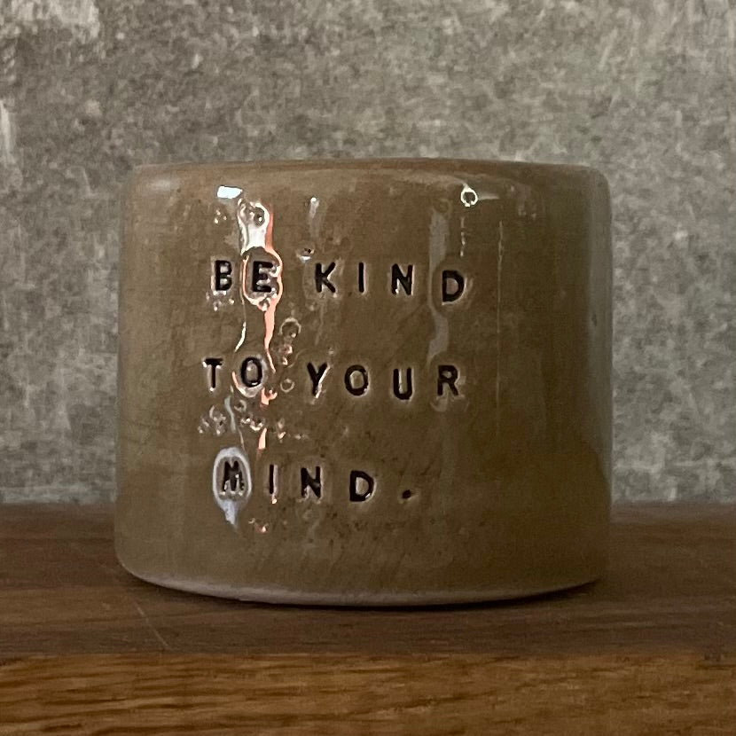 Mažas espresso puodelis be ąselės