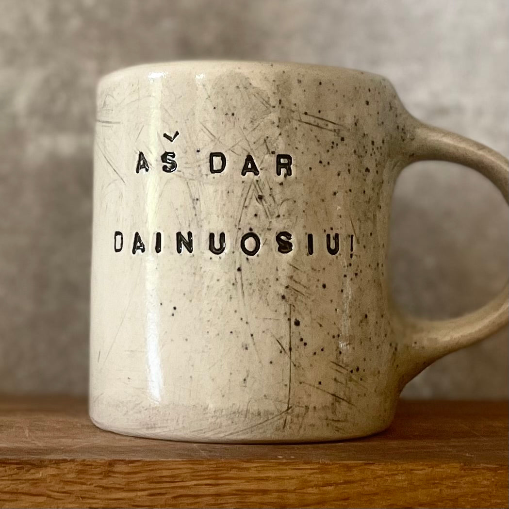 Singing mug