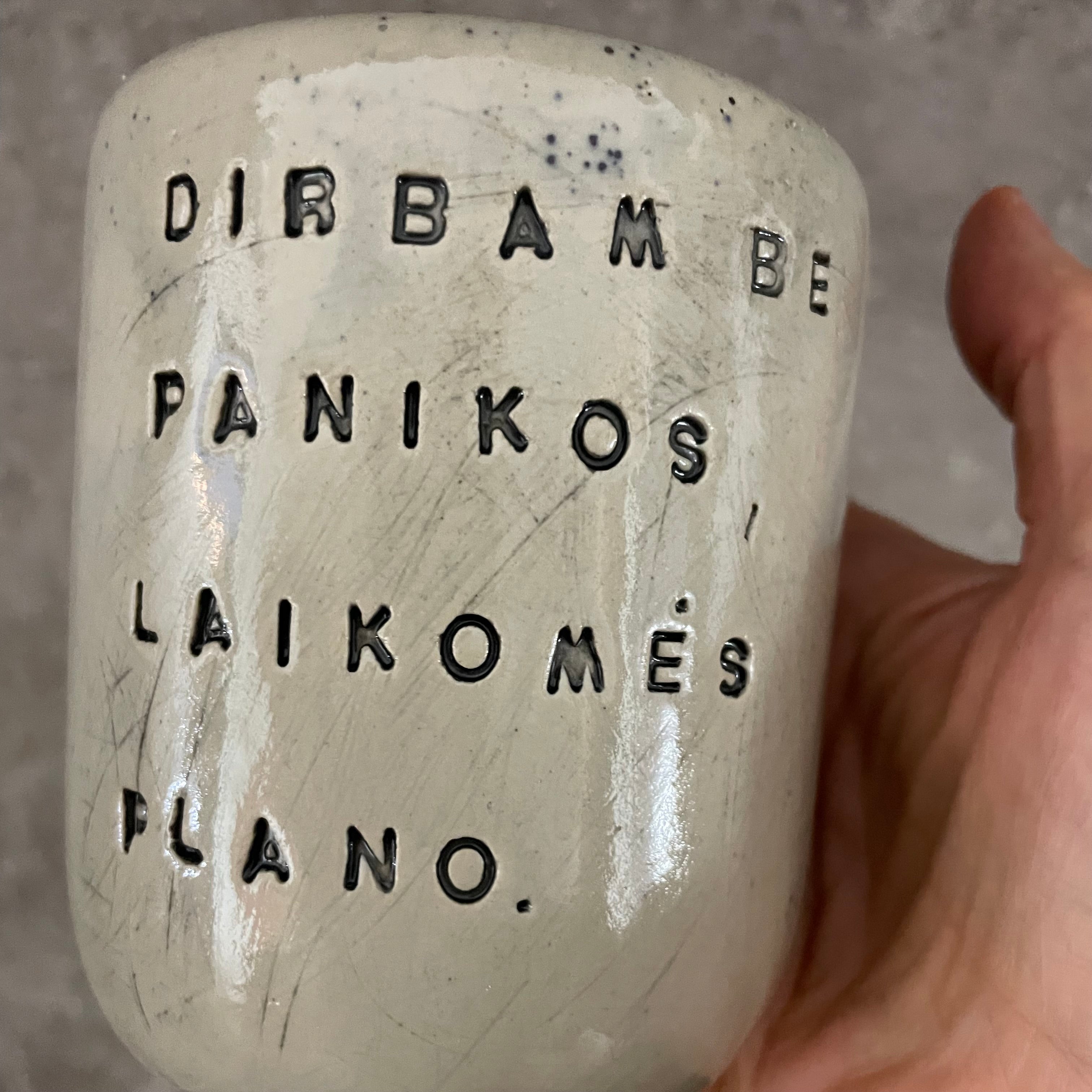 Speckled tumbler mug with saying about work