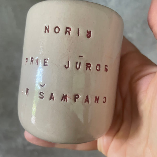 Mažas rausvas puodelis NORIU PRIE JŪROS