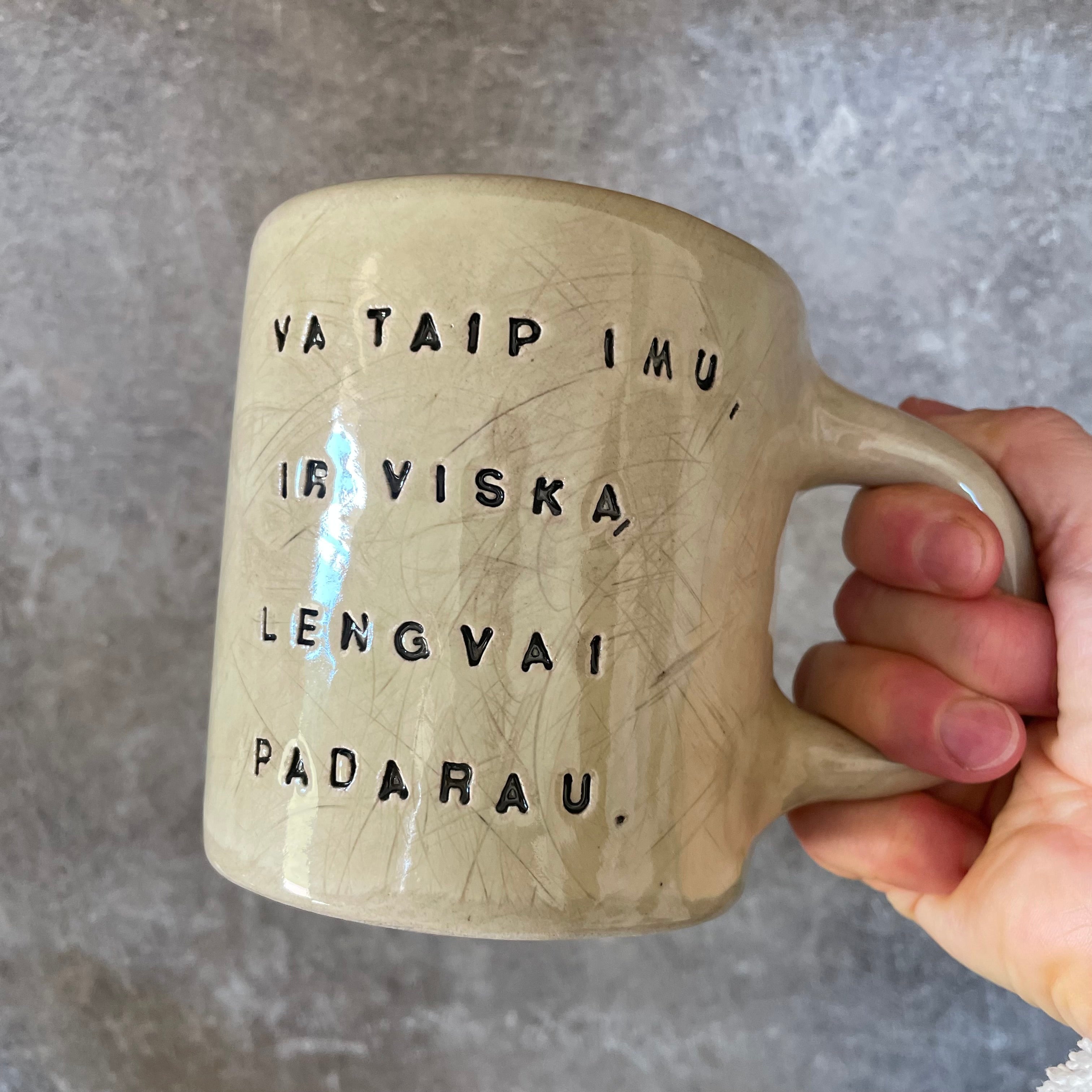 Labai didelis puodelis darbui