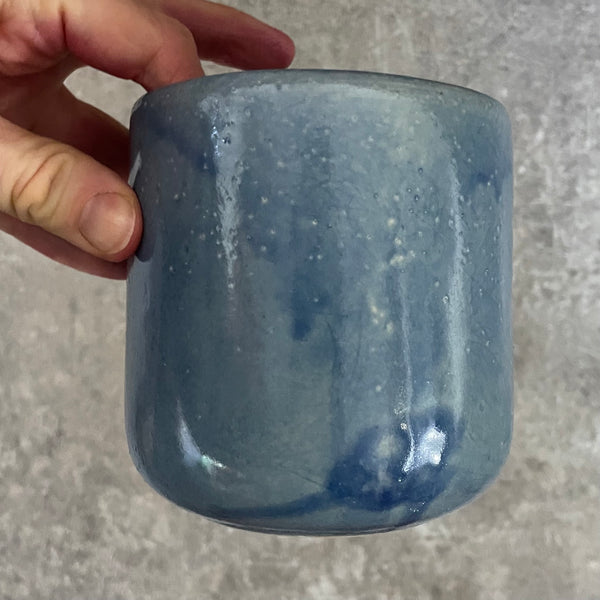 Big blue mug with saying in Lithuanian