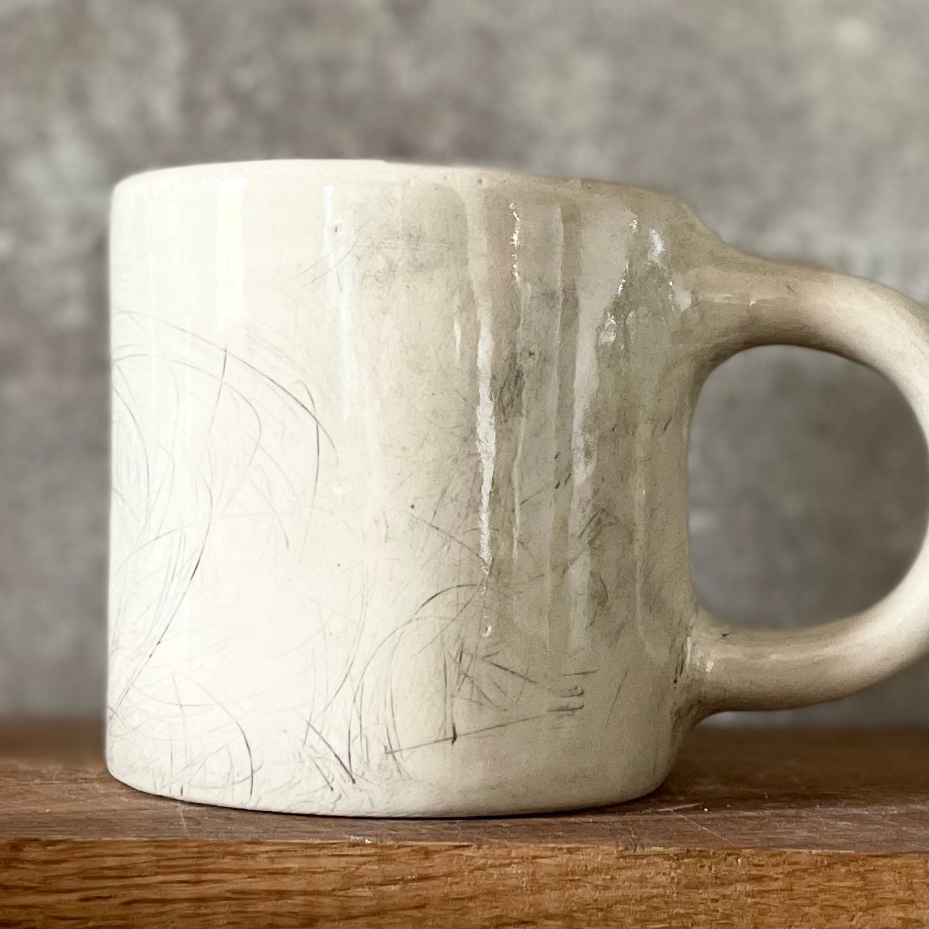 Didelis manifestavimo puodelis 
