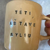 Geltonas puodelis tėčiui