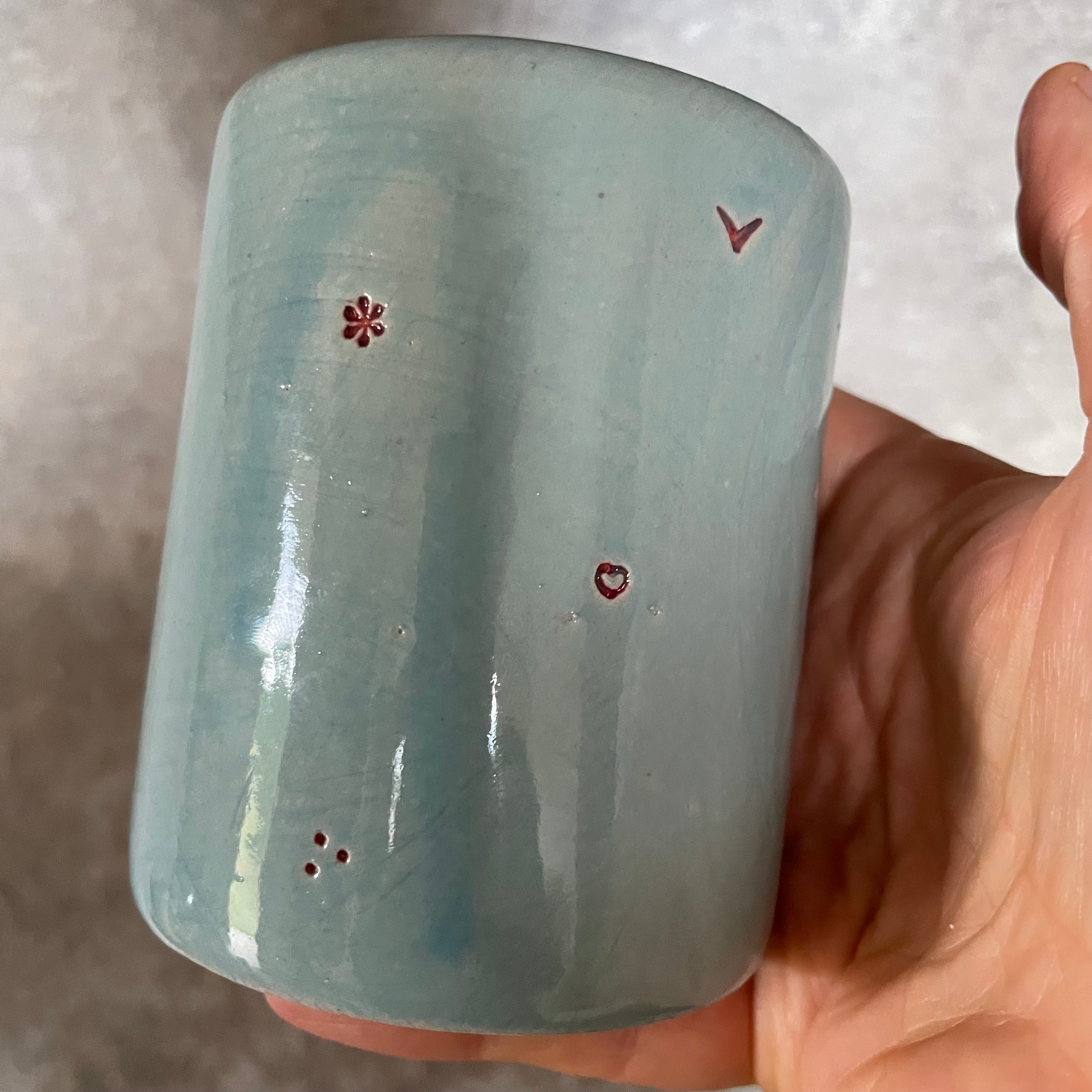 Puodelis be rankenos PAVASARIS