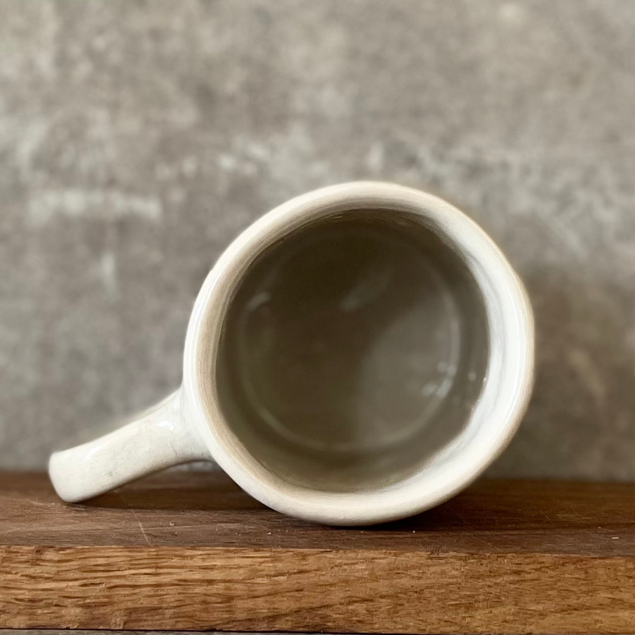 White mug GAUNASI