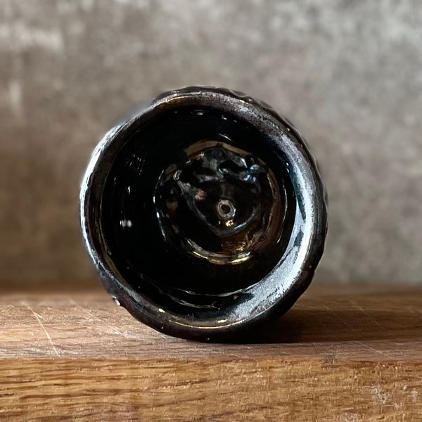 Labai mažas tamsus puodelis AS TAVE MYLIU